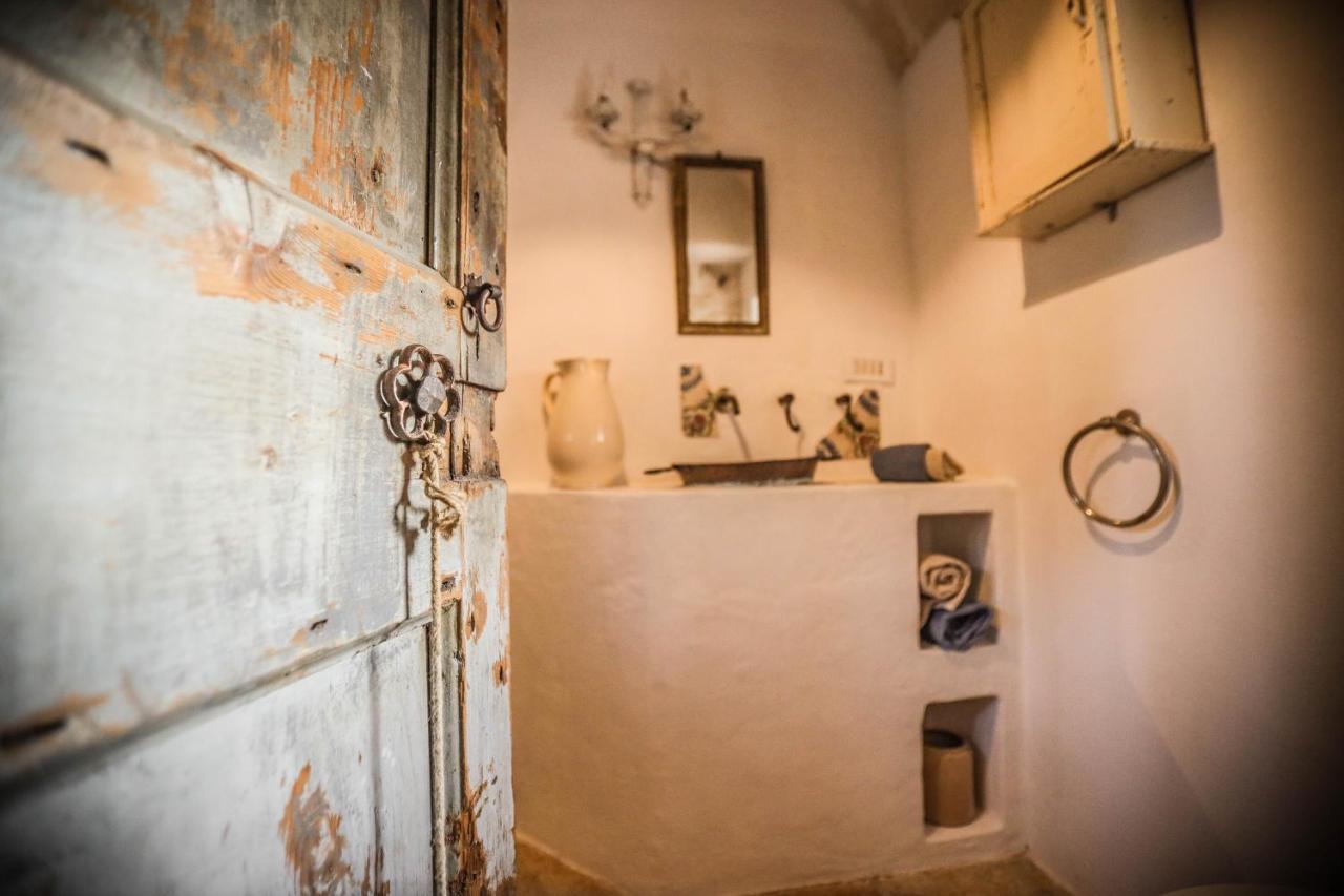 Trulli Il Geco Sognante Villa Ceglie Messapica Eksteriør billede
