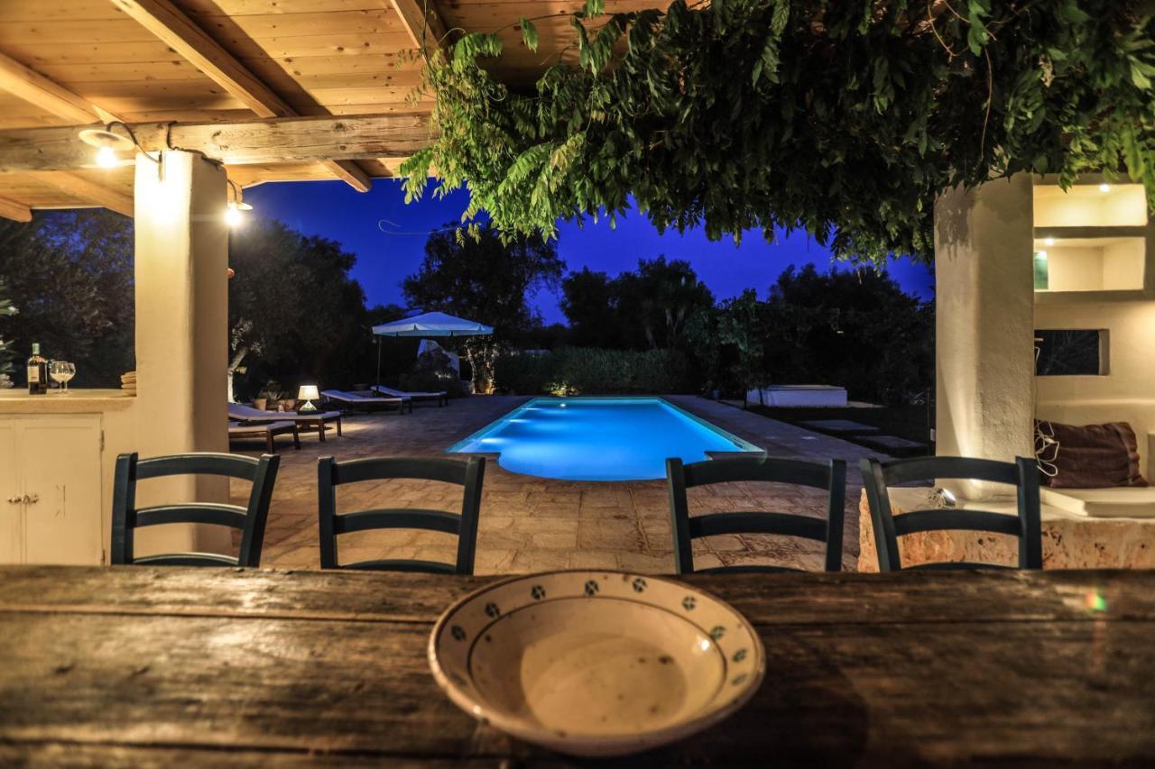 Trulli Il Geco Sognante Villa Ceglie Messapica Eksteriør billede